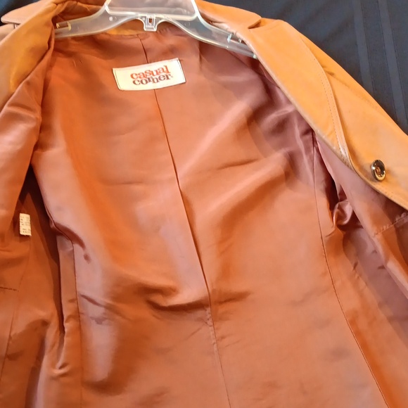 Vintage Leather jacket - Picture 7 of 9